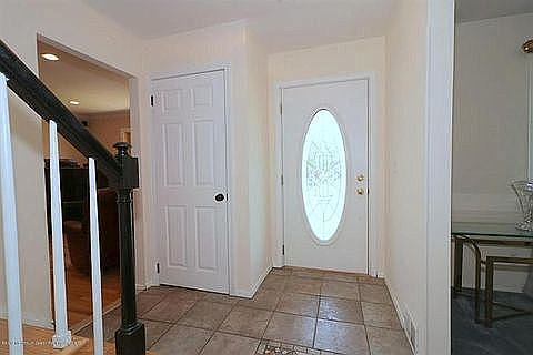 2nd image of 19 Friar Ct