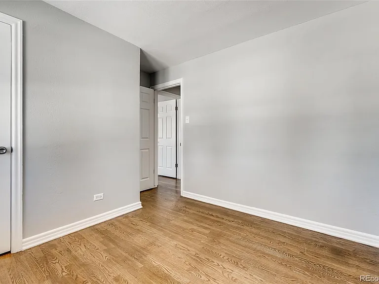 2650 Oneida St — Photo 21