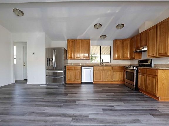 2nd image of 600 E Weddell Dr Spc 39