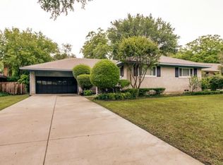 910 Dumont Dr, Richardson, TX 75080