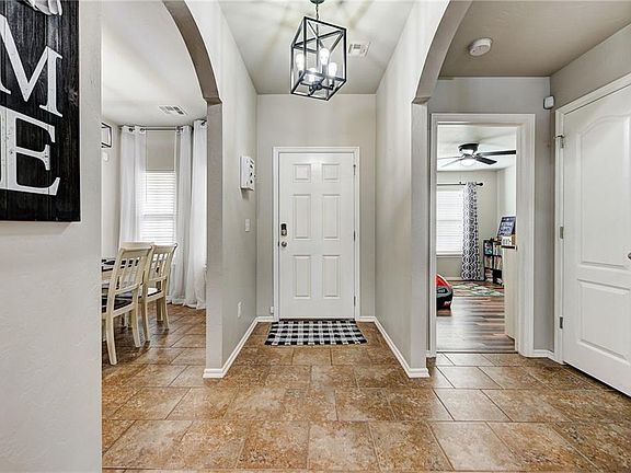 5th image of 8708 SW 44th Cir