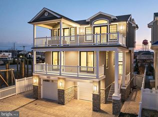 322 3rd St, Beach Haven, NJ 08008