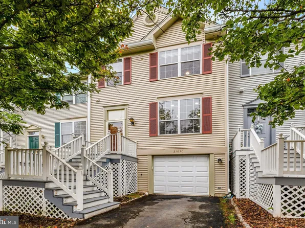 21850 Goldstone Ter, Sterling, VA 20164