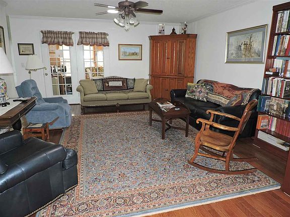 3rd image of 4097 Brickfield St