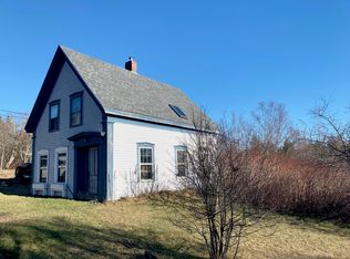 40 Captains Way, Lubec, ME 04652