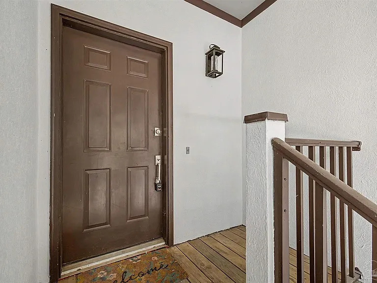42 Baybridge Dr — Photo 27