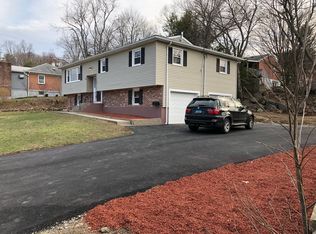 176 Hubbell Ave, Waterbury, CT 06708