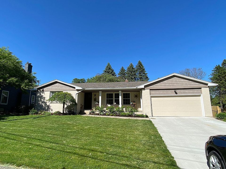 1st image of 2306 Okemos Dr SE