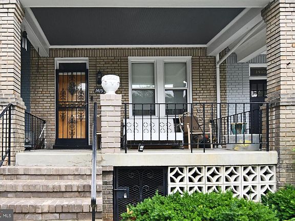 4th image of 1415 Orren St NE