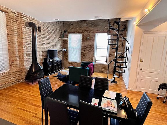5th image of 2129 N Southport Ave #3C
