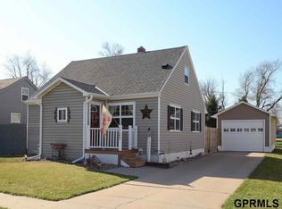 123 W Hudspith St, Valley, NE 68064