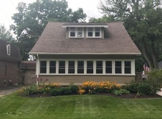 905 Oakleigh Ave NW, Grand Rapids, MI 49504