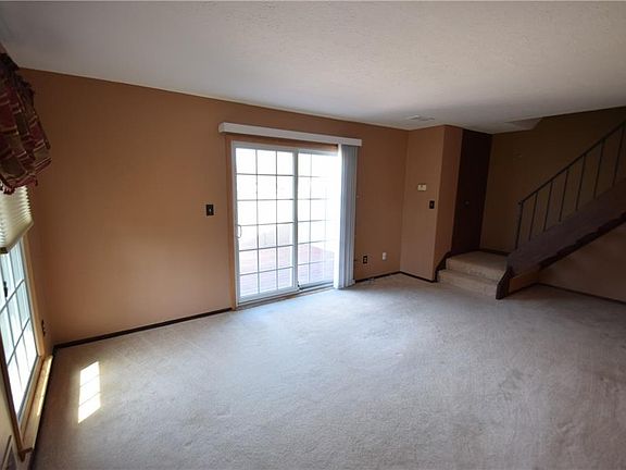 2nd image of 20447 Williamsburg Ct #220D
