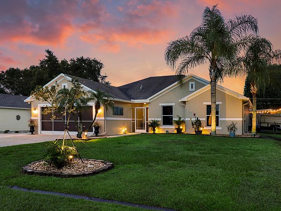 2nd image of 782 NW Airoso Boulevard