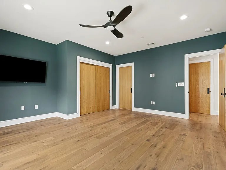 310 Clay St #12 — Photo 30