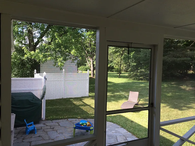 2227 N Triphammer Rd — Photo 10