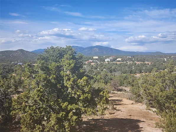 87 Camino Valle, Santa Fe, NM 87508