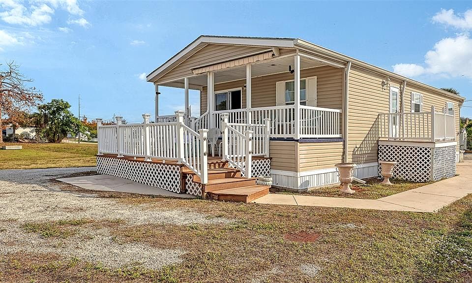 1st image of 11 ERSKINE DRIVE