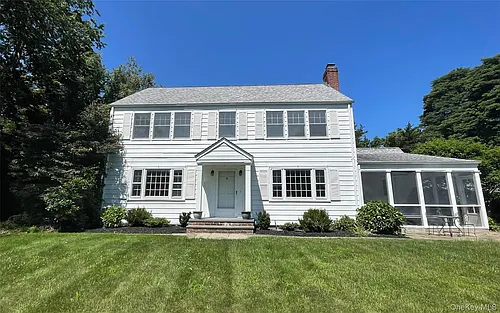 6 Beech Hill Rd Photo 1