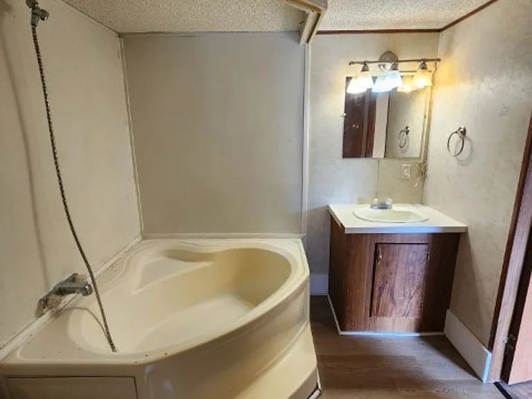 42 Wilma Ln — Photo 12