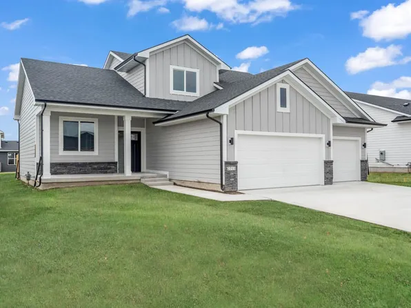 2711 NW 27th St, Ankeny, IA 50023