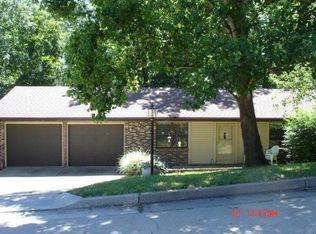612 Shawn Dr, Jefferson City, MO 65109