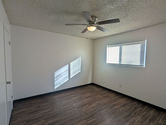 4th image of 895 Park St #889
