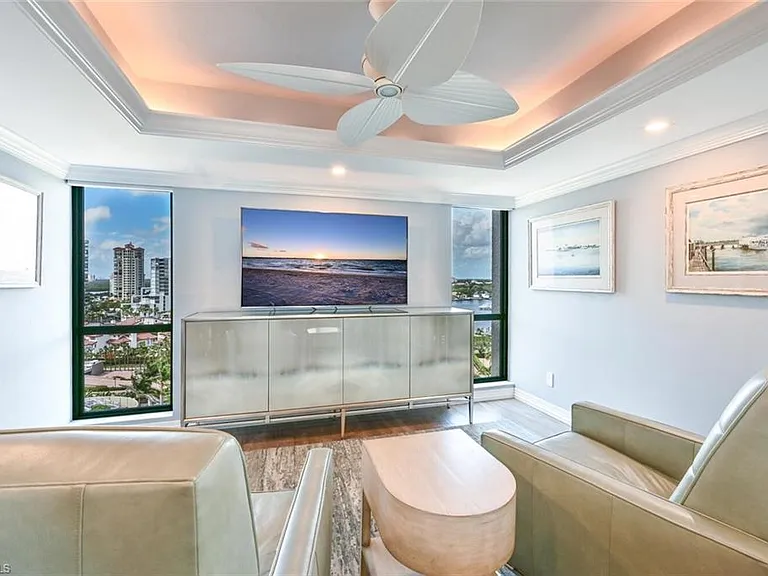 4551 Gulf Shore Blvd N #1406 — Photo 17