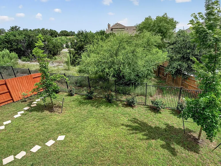 6312 Empresa Dr — Photo 37