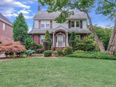 35-52 222nd Street, Bayside, NY, 11361