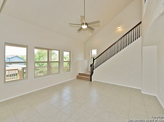 4th image of 6307 Lowrie Block