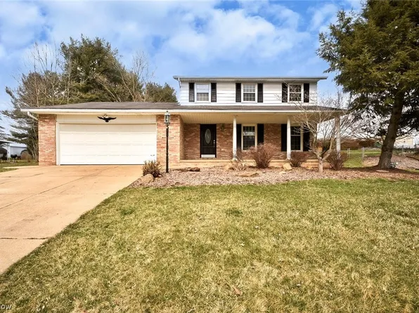 10275 Radmoor St NW, Canal Fulton, OH 44614