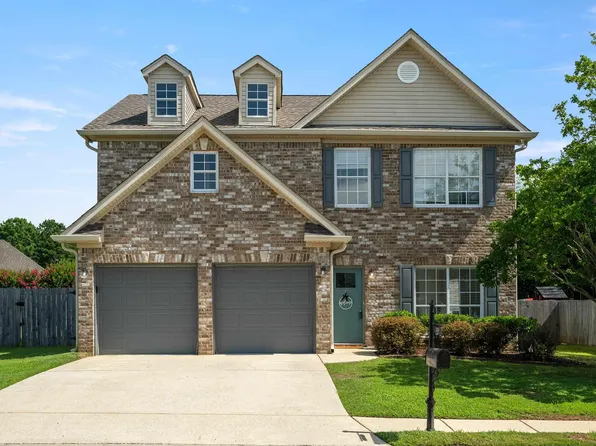 2131 Old Cahaba Pl, Helena, AL 35080