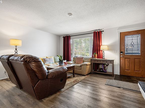 3rd image of 2532 Rose Blossom Dr