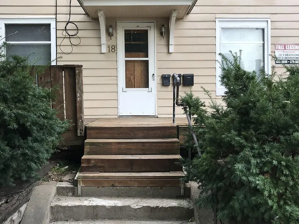 18 N Dodge St #3