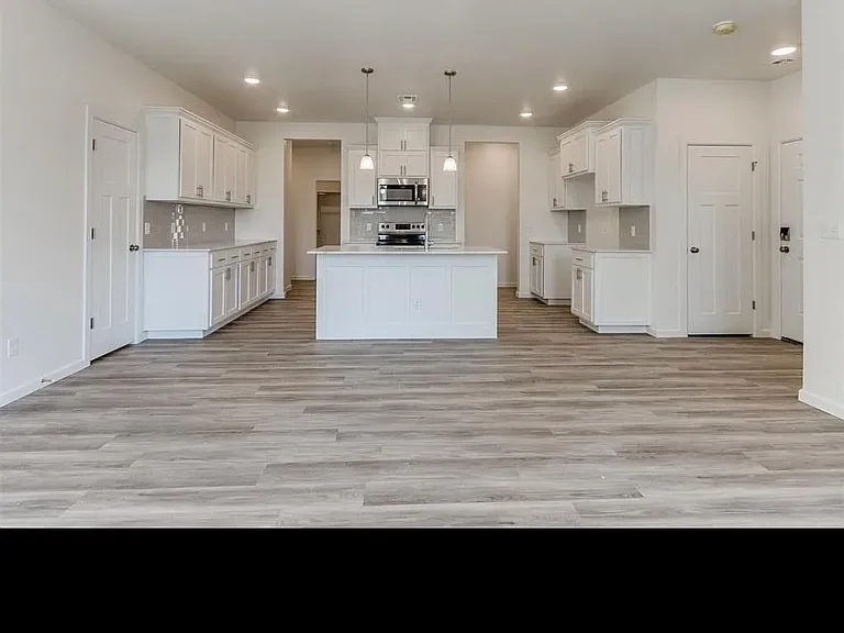 1109 N Silver Leaf Dr — Photo 27