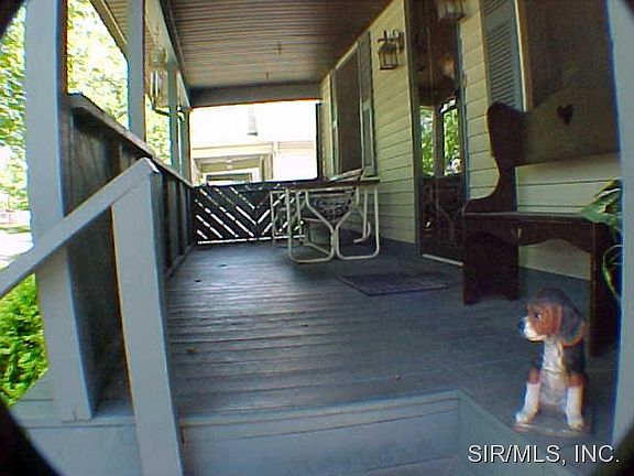 2nd image of 2656 Iowa St