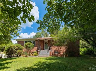 5 Rhoda Ct, Weaverville, NC 28787