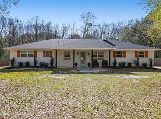 3724 Dowlwood Rd, Moss Point, MS 39562