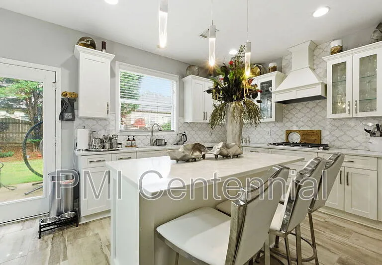 1816 Jameson Cir NE — Photo 18