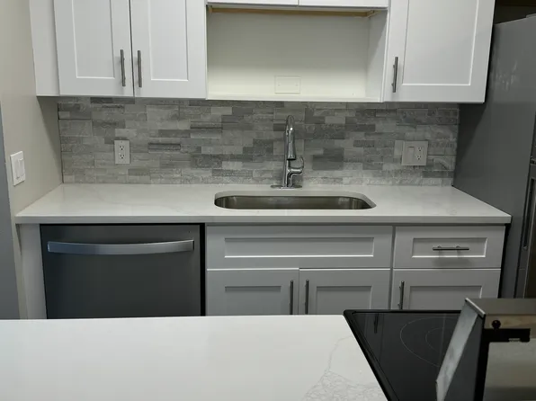 2305 N Congress Ave APT 22, Boynton Beach, FL 33426