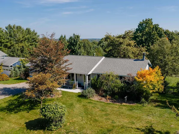 4658 Bartlett Rd, Williamsburg, MI 49690