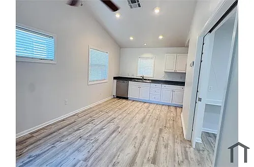 4711 Pepper Ln Photo 1