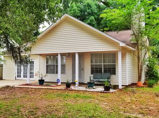 3457 Riverside Dr, Pensacola, FL 32514