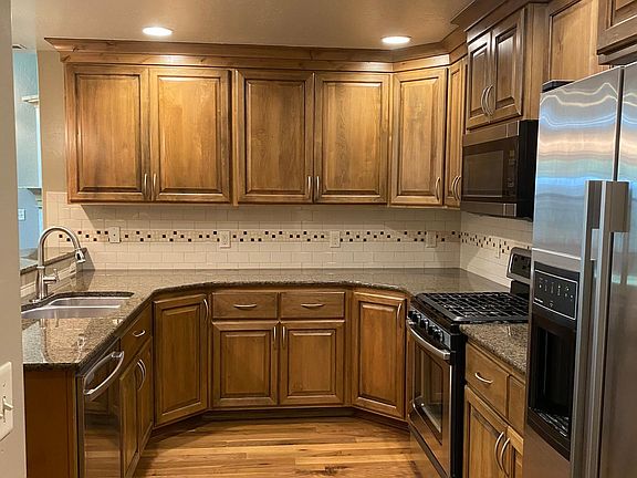 4th image of 11692 W Annalee Ln