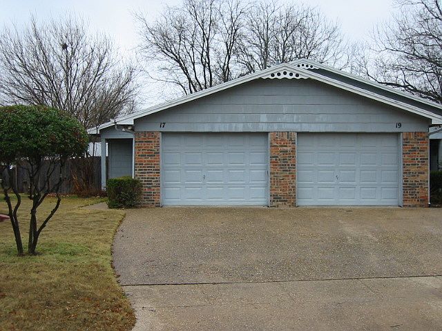 1st image of 11917 Averette Ct