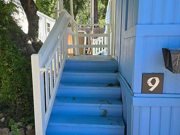 3rd image of 639 Whiting St Space 9