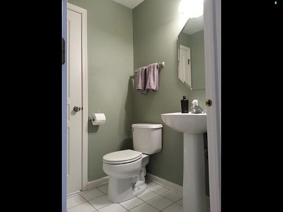 4th image of 68 Arboretum Dr