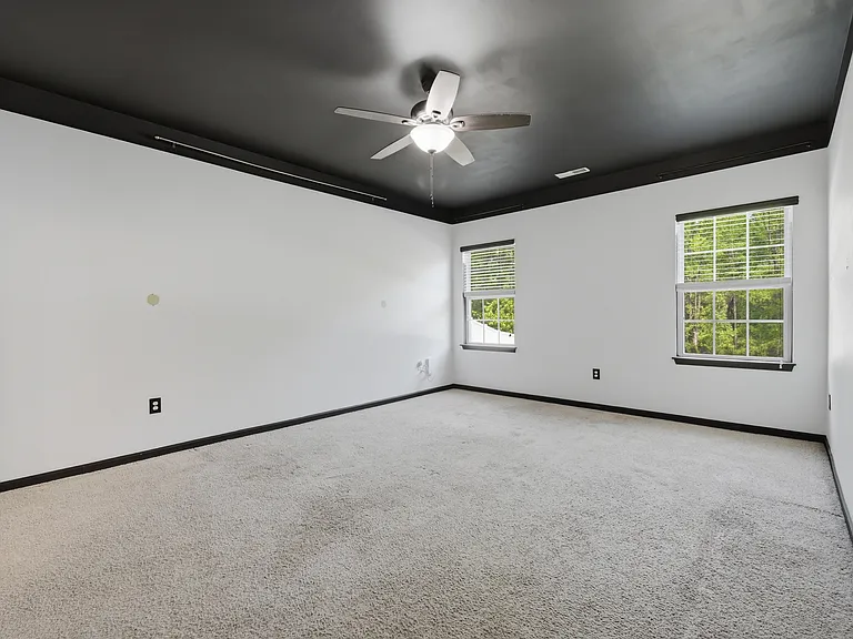 107 Zulabelle Ct — Photo 13