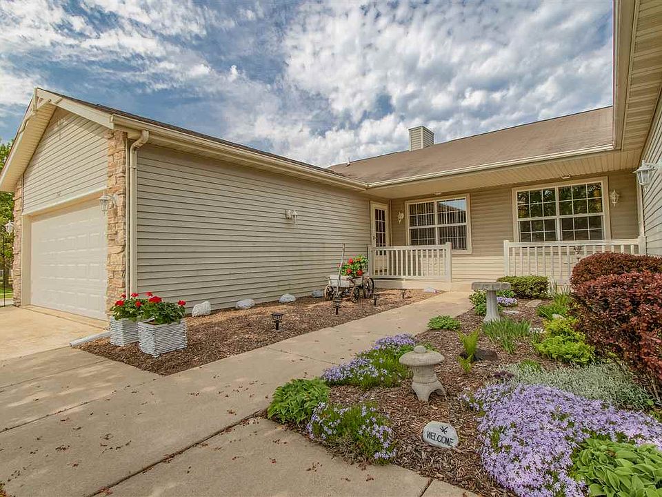 1st image of 1102 Shingle Oak Ln